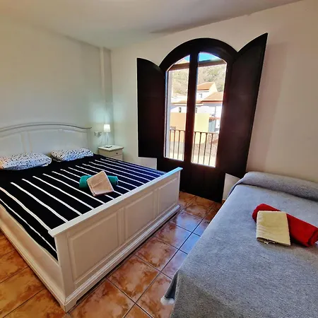 Velez Nazari Apartment *