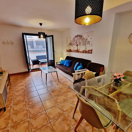 Velez Nazari Apartment *